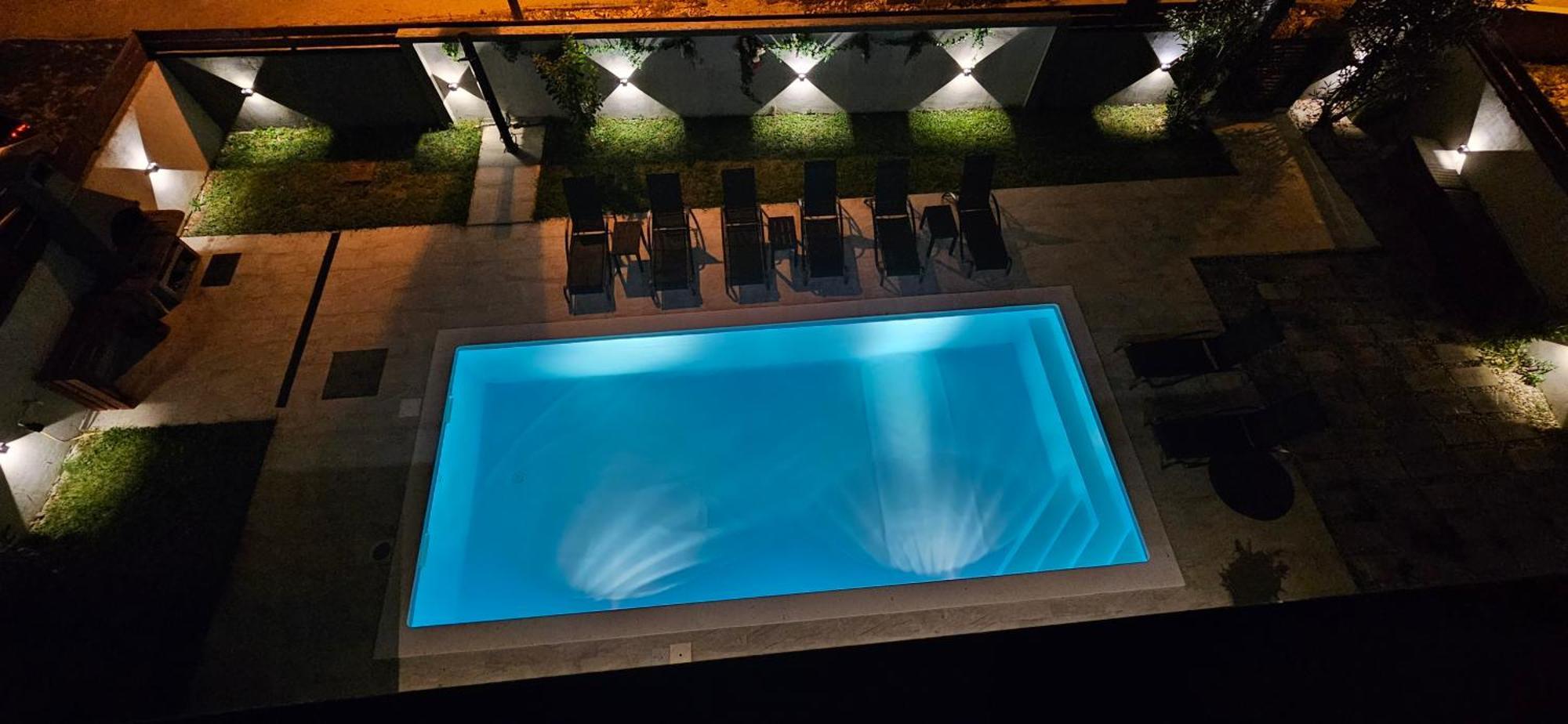 Villa Tia With Heated Pool & Jacuzzi Murvica  Exterior photo